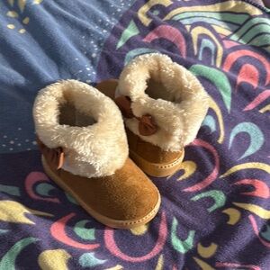 Cozy Brown and Cream Fur-Lined Booties